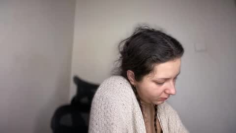 Emma online show from March 30, 4:35 am