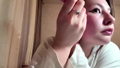 May online show from March 5, 4:47 pm