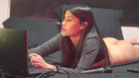 Miyah online show from September 21, 10:55 pm