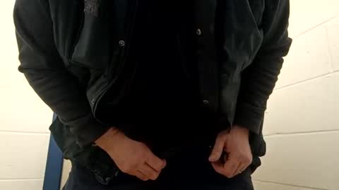 Snapshot of captainjerkalot chatting on January 24, 11:26 am captainjerkalot online show from January 24, 11:26 am