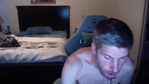 Snapshot of captmorgan30263 chatting on October 28, 10:23 pm captmorgan30263 online show from October 28, 10:23 pm