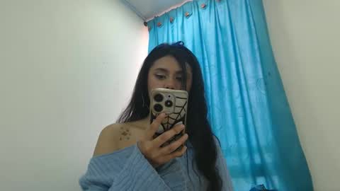 Snapshot of caramel_doll_ chatting on April 5, 8:17 pm ing online show from April 5, 8:17 pm