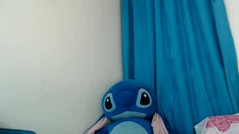 Snapshot of caramel_doll_ chatting on May 10, 2:39 am ing online show from May 10, 2:39 am