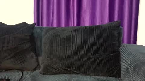 caramel_drip1 online show from February 8, 10:35 pm