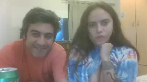 Snapshot of caravibugue chatting on December 10, 2:59 am caravibugue online show from December 10, 2:59 am