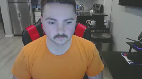 Snapshot of cardi_beans chatting on January 21, 2:33 am cardi_beans online show from January 21, 2:33 am