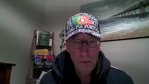 Snapshot of caressluving chatting on January 26, 2:14 am Caressluving online show from January 26, 2:14 am