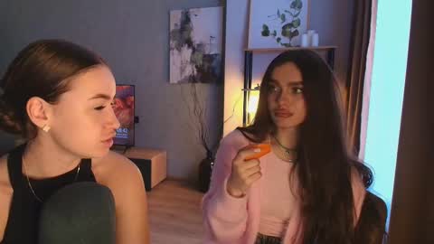 Snapshot of caressyourself chatting on November 27, 5:42 am caressyourself online show from November 27, 5:42 am