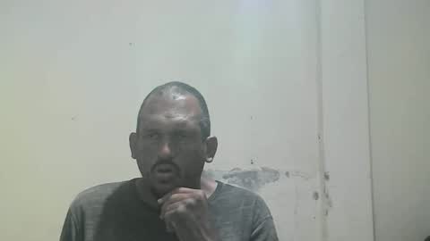 Snapshot of carimojama chatting on April 17, 12:02 am carimojama online show from April 17, 12:02 am