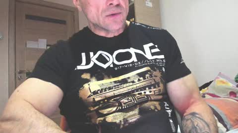 Laz online show from January 21, 8:43 pm