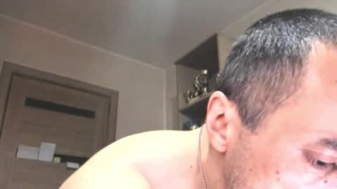 Laz online show from October 26, 7:53 pm