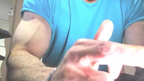 Laz online show from March 18, 6:44 pm