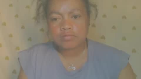 carinesexy69 online show from July 26, 7:04 am