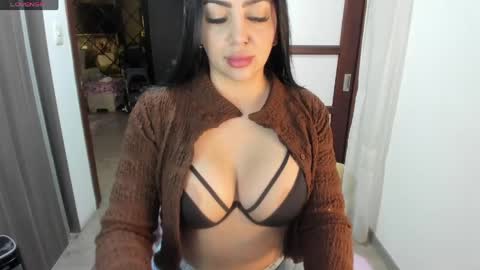 Snapshot of carla_mistress chatting on April 26, 7:55 pm carla_mistress online show from April 26, 7:55 pm