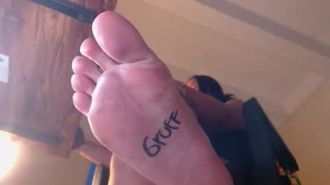 carlajames_1 online show from February 23, 11:24 pm