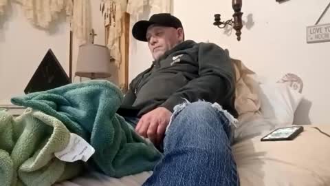 carldhammers online show from December 19, 12:50 am