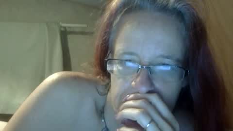 Snapshot of carleeswoman08 chatting on April 28, 11:15 am carleeswoman08 online show from April 28, 11:15 am