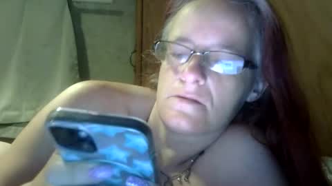 Snapshot of carleeswoman08 chatting on May 4, 11:06 am carleeswoman08 online show from May 4, 11:06 am