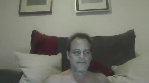Snapshot of carlo76mx chatting on December 30, 1:15 am carlo online show from December 30, 1:15 am