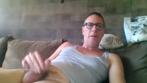 Snapshot of carlonebraska112233 chatting on May 4, 1:51 pm carlonebraska112233 online show from May 4, 1:51 pm