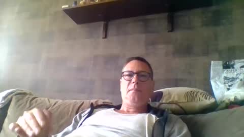 Snapshot of carlonebraska112233 chatting on May 12, 7:27 am carlonebraska112233 online show from May 12, 7:27 am