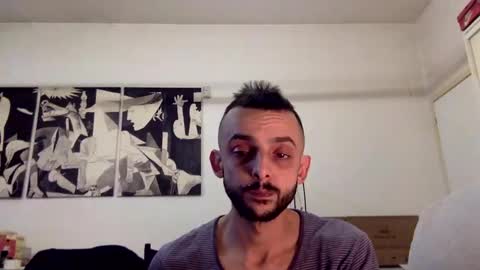 Snapshot of carlos037tm chatting on December 10, 11:19 pm Carlos online show from December 10, 11:19 pm