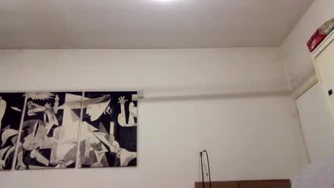 Snapshot of carlos037tm chatting on January 1, 10:24 pm Carlos online show from January 1, 10:24 pm