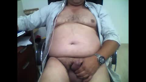 Snapshot of carlos8711 chatting on September 28, 9:47 am carlos8711 online show from September 28, 9:47 am