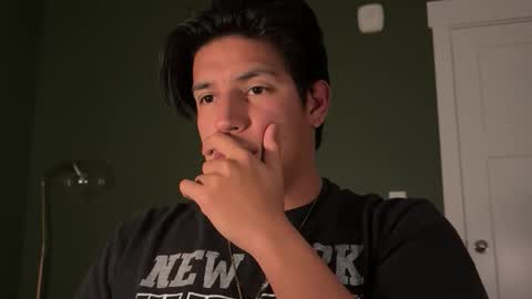 Snapshot of carlosjosecb1 chatting on November 10, 5:39 am carlos online show from November 10, 5:39 am