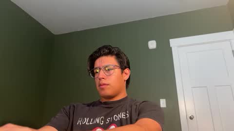 Snapshot of carlosjosecb1 chatting on November 11, 4:51 pm carlos online show from November 11, 4:51 pm