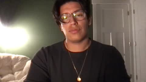 Snapshot of carlosjosecb1 chatting on January 8, 9:00 am carlos online show from January 8, 9:00 am