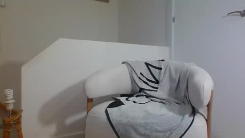 Snapshot of carlossssp chatting on March 14, 6:02 pm carlossssp online show from March 14, 6:02 pm