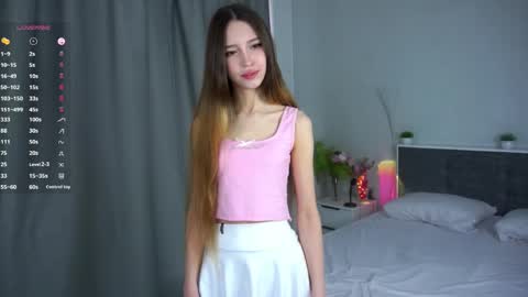Emily online show from April 26, 4:32 am