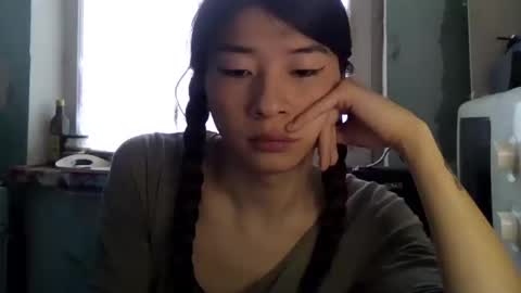 CarlyJoy online show from February 26, 11:20 am