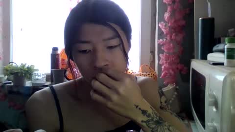 CarlyJoy online show from February 26, 10:47 am