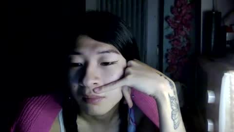 Snapshot of carlyjoy chatting on April 23, 3:58 pm CarlyJoy online show from April 23, 3:58 pm