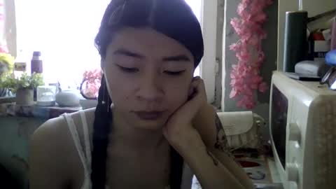 Snapshot of carlyjoy chatting on April 24, 11:23 am CarlyJoy online show from April 24, 11:23 am