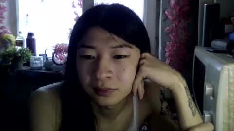 Snapshot of carlyjoy chatting on April 25, 1:41 pm CarlyJoy online show from April 25, 1:41 pm