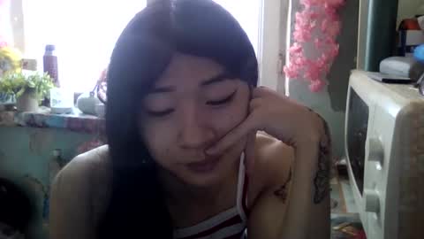 Snapshot of carlyjoy chatting on April 26, 11:30 am CarlyJoy online show from April 26, 11:30 am