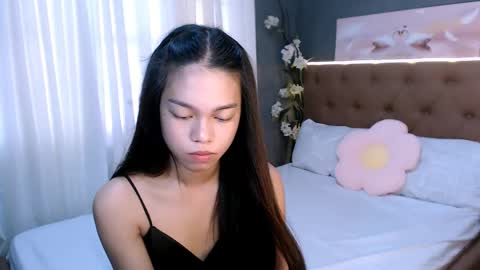 Snapshot of carmella_amethyst chatting on June 3, 3:20 am CARMELLA online show from June 3, 3:20 am