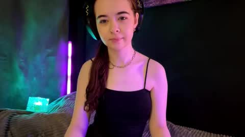 Rin online show from October 19, 1:23 pm