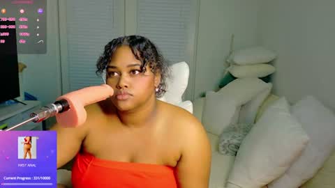 Snapshot of carmencash_ chatting on July 12, 2:57 am Carmen Cash online show from July 12, 2:57 am