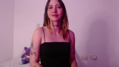 carmennrusso online show from November 6, 1:39 am