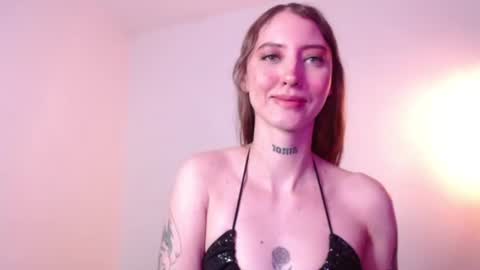 carmennrusso online show from February 7, 4:43 pm