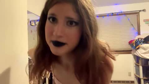 Snapshot of carmenrose1234 chatting on October 1, 7:25 am carmenrose1234 online show from October 1, 7:25 am