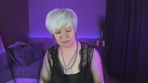 Snapshot of carmensoft chatting on December 5, 1:25 am Carmen online show from December 5, 1:25 am