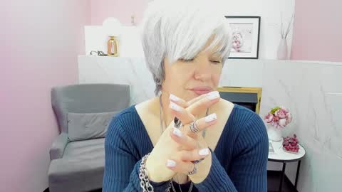 Snapshot of carmensoft chatting on December 11, 9:12 pm Carmen online show from December 11, 9:12 pm