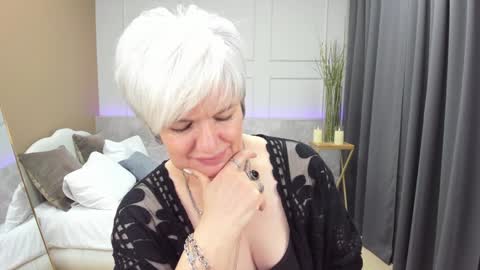 Snapshot of carmensoft chatting on December 22, 2:39 am Carmen online show from December 22, 2:39 am