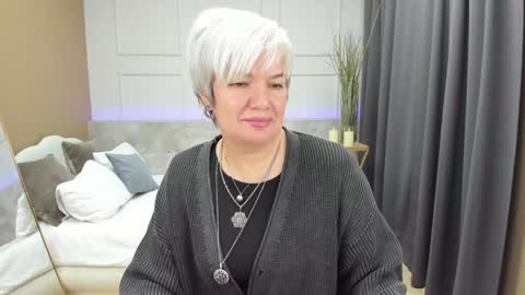 Snapshot of carmensoft chatting on December 22, 9:09 pm Carmen online show from December 22, 9:09 pm