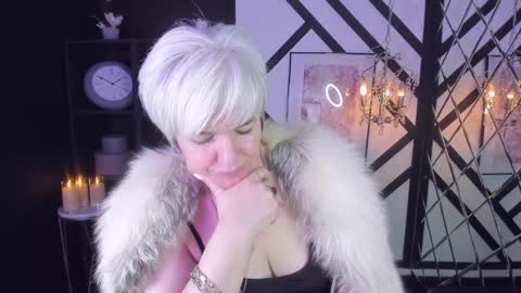 Snapshot of carmensoft chatting on December 25, 12:05 am Carmen online show from December 25, 12:05 am